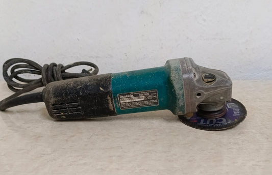 Mini esmeril MAKITA 9554HN, usado