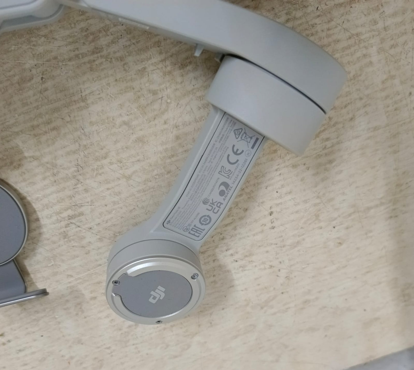 Estabilizador DJI osmo mobile se, usado