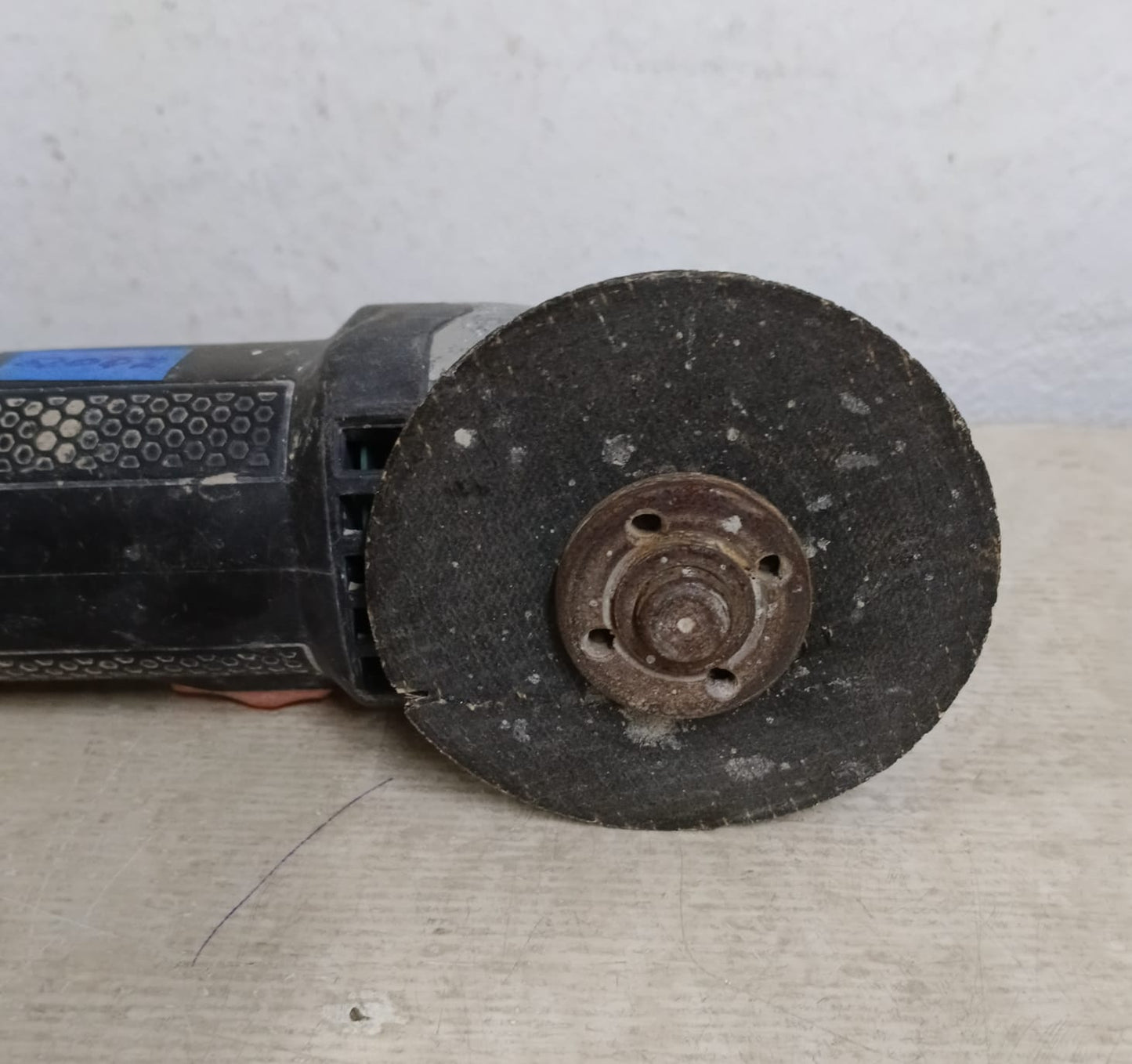Mini esmeril BLACK & DECKER, usado