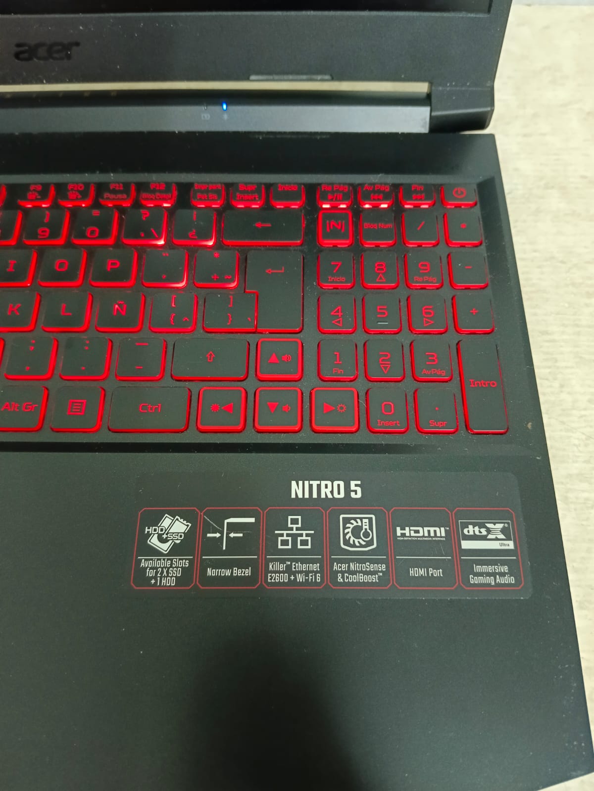 Laptop ACER gamer nitro 5 475gb ssd 8ram core i5, usado