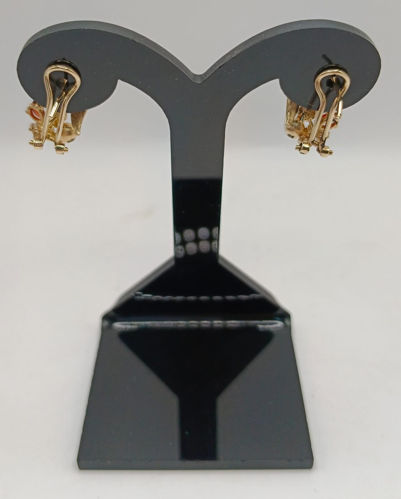 Juego de anillo y aretes con perlas y sirconias ORO 10k peso 6.6gr, usado