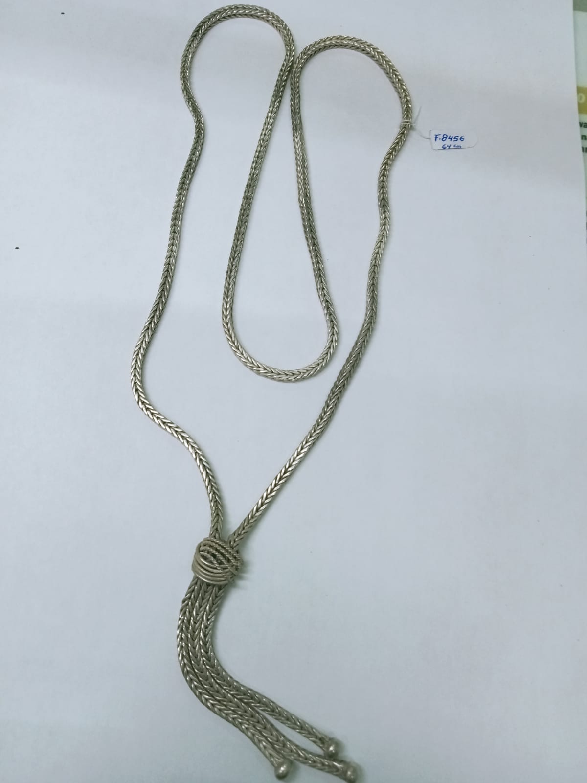 Collar Largo Minimalista de Plata con Nudo Final