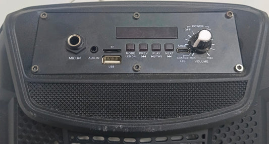 Bocina SELECT SOUND bt1708 con cargador, usado