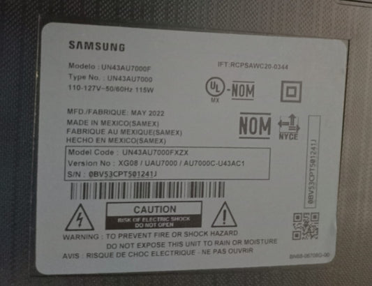 Smart tv SAMSUNG 43 pulgadas con control, usado