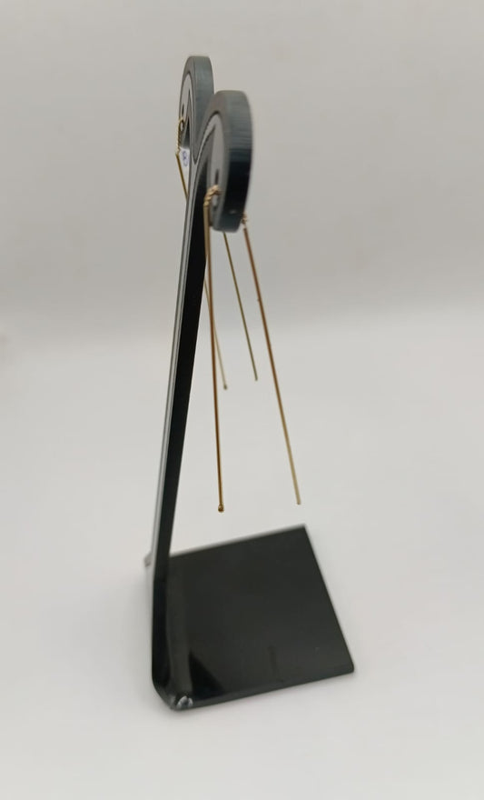 Aretes violadores ORO 10k peso 1gr, usado