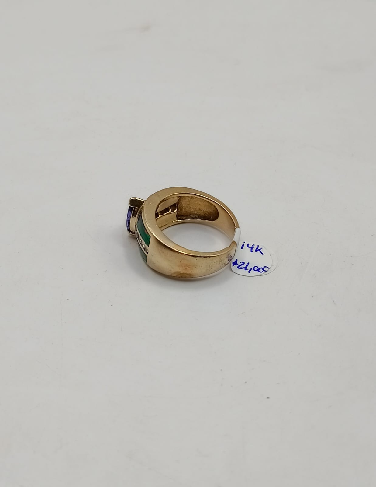 Anillo de ORO 14k con piedra grande peso 9gr, usado