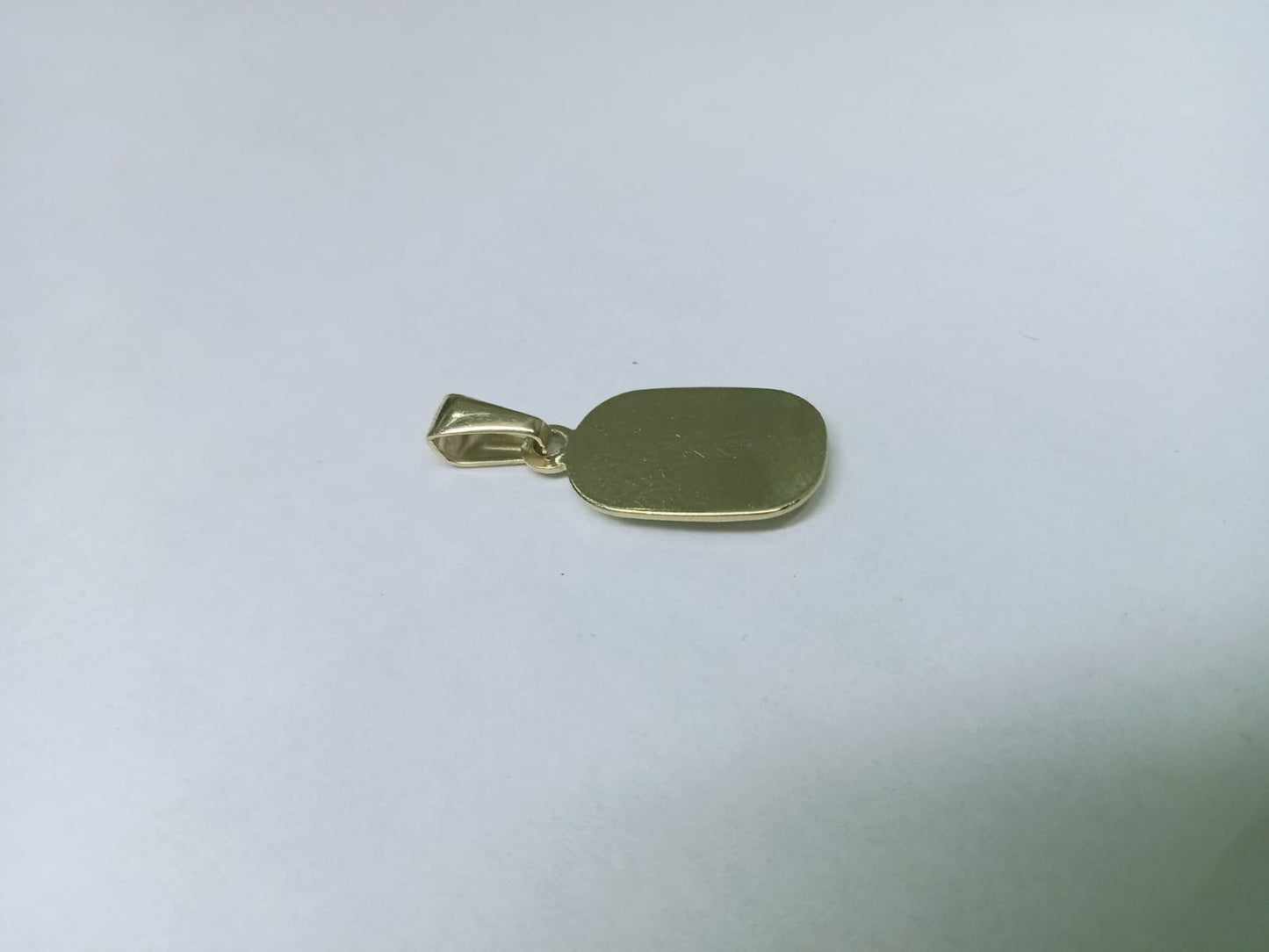 🙏 Dije Religioso de Oro 10K – Fe y Elegancia 💛