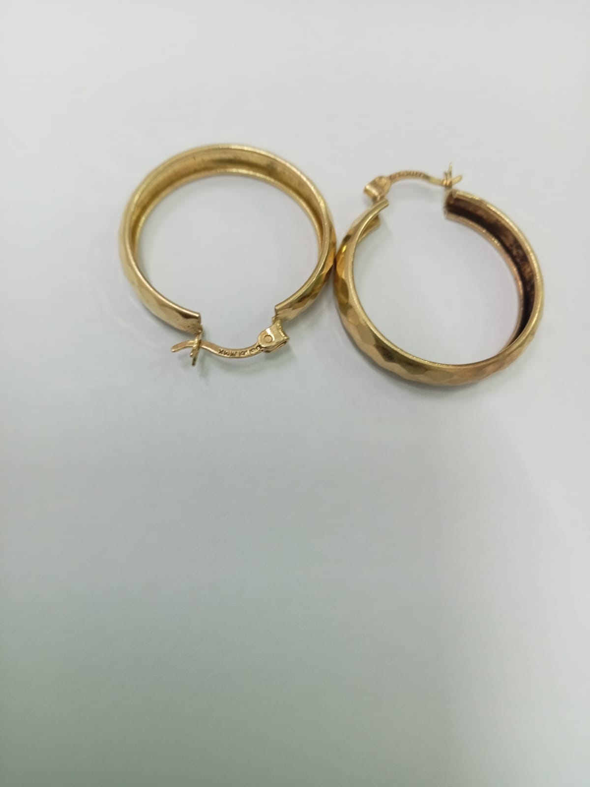 Arracadas Diamantadas en Oro 10k – 2.7g