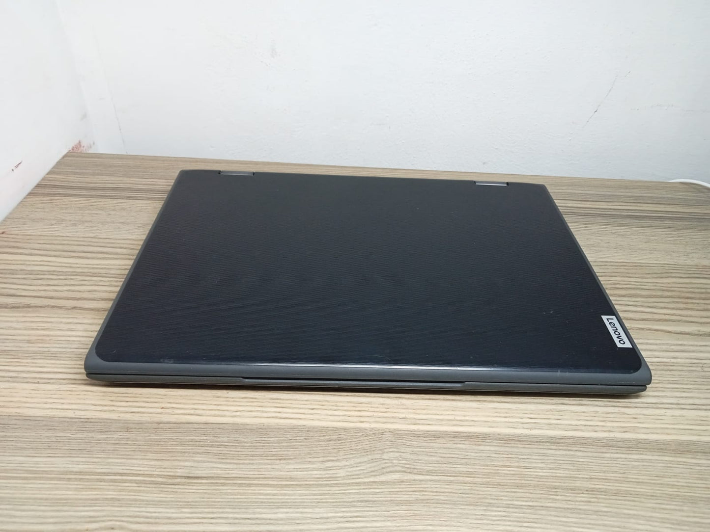 laptop intel lenovo 256 gb 4 ram ssd con cargador