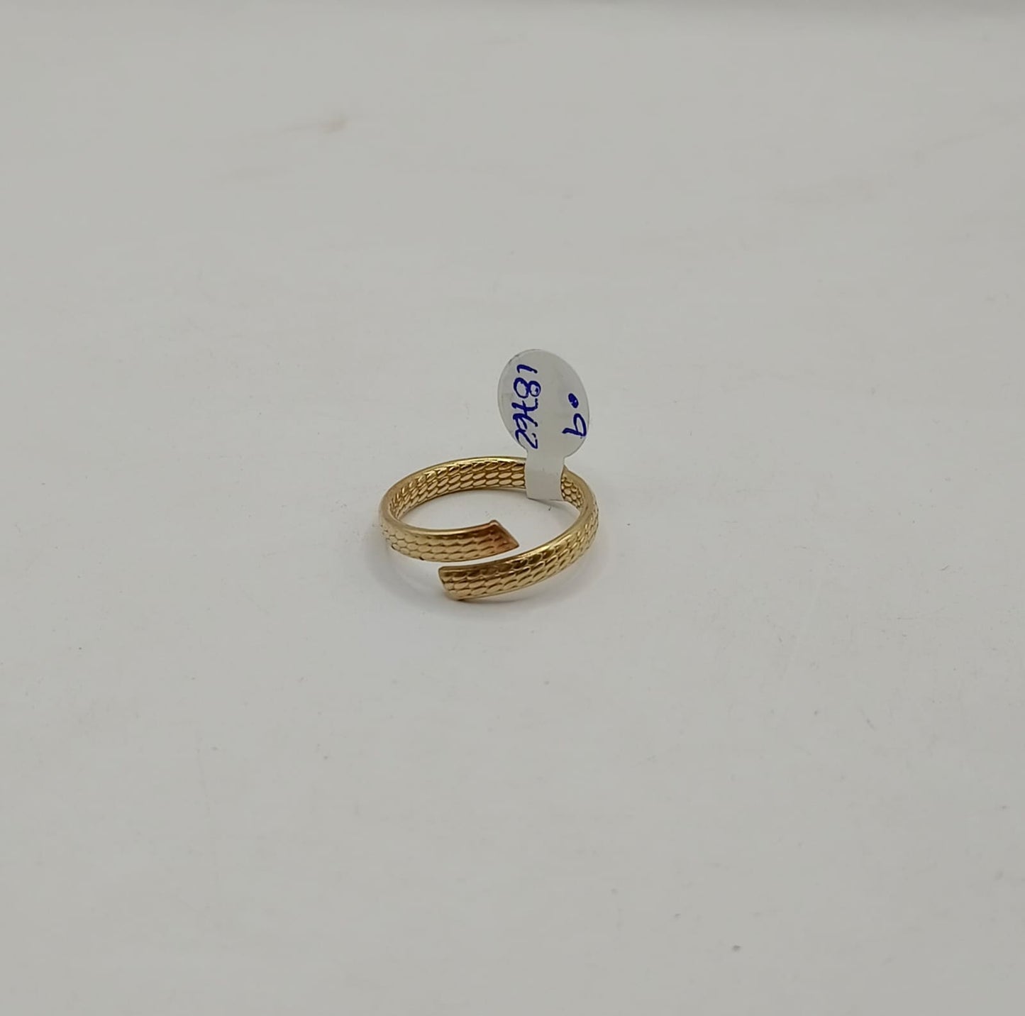 Anillo de ORO 14k tipo vibora peso .9gr, usado