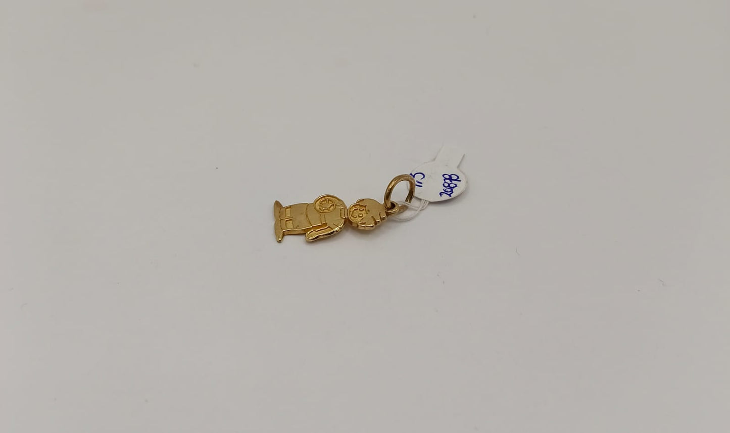 Dije de niño ORO 10K peso 1.5gr, usado