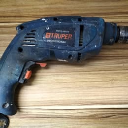 taladro profesional Truper ROTO-3/8A2 usado