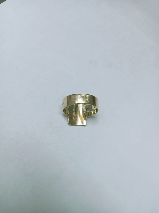 Anillo de Oro 10k – Diseño Placa con Flor Marcada – Talla 9