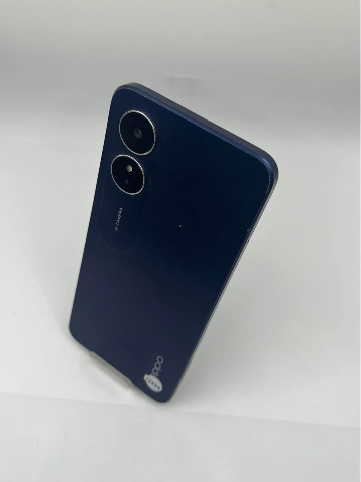 Celular OPPO A17 64 Gb 4 Ram Libre Usado