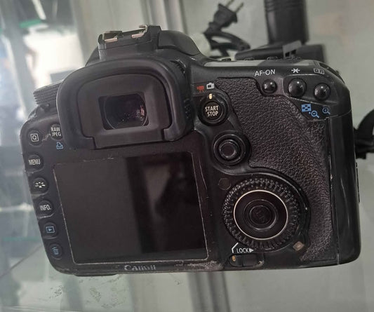 Cámara Canon Ds126251 Eos 7d