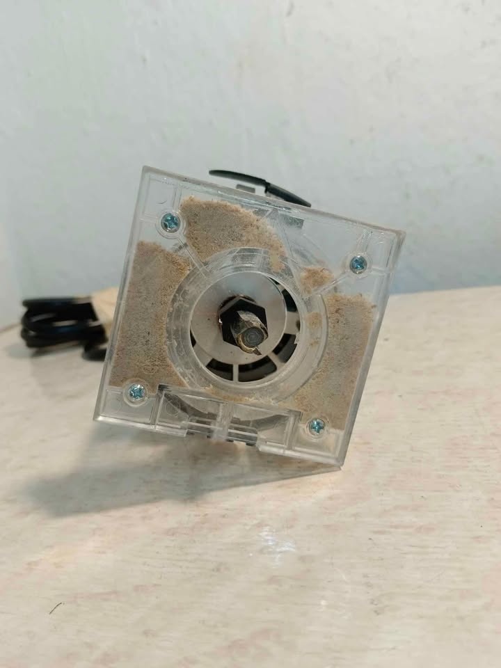 Router Silverline rout34, usado