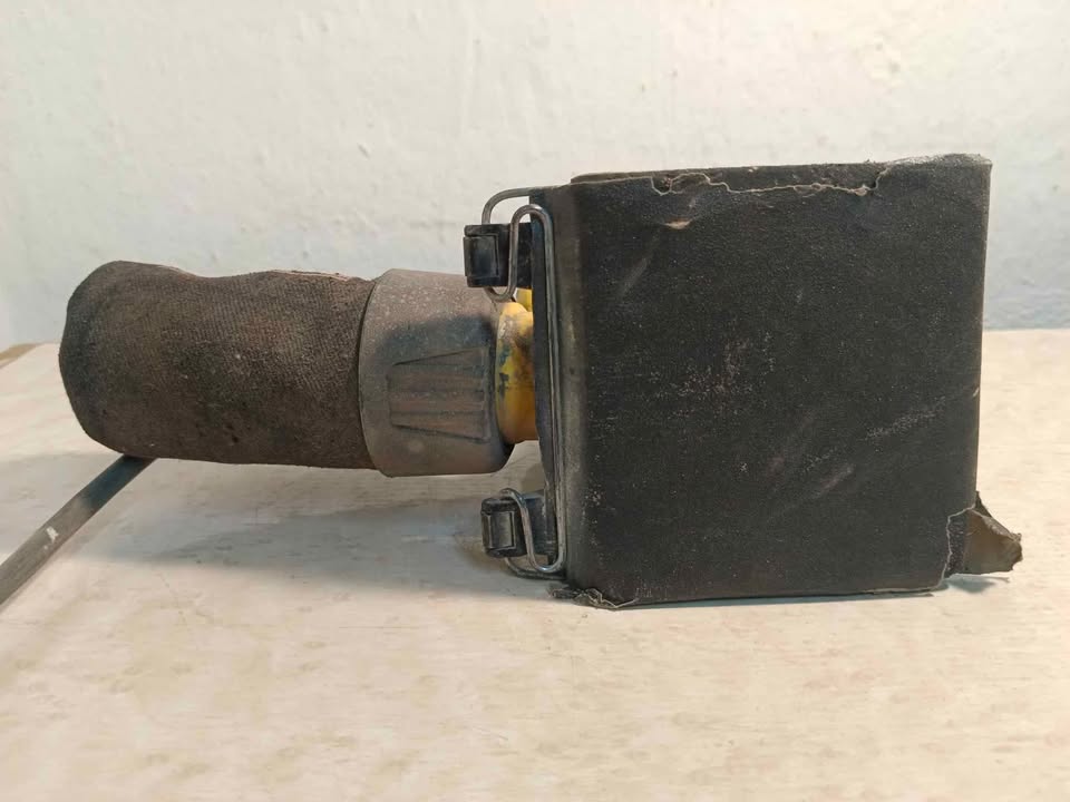 Lijadora de acabado Dewalt dwe6411, usado