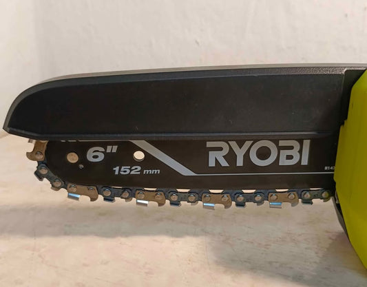 Moto Sierra inalámbrica Ryobi pclcw01b, usado