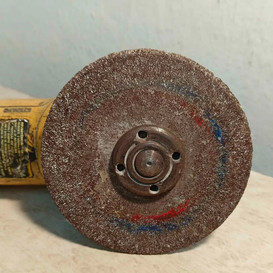 Mini esmeril Dewalt dwe4120-b3, usado