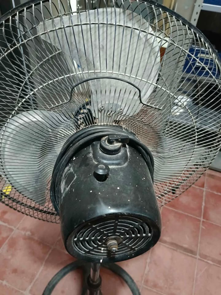 Ventilador Air 2345, usado
