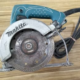 Cortadora de Azulejo Makita 4100NH2 👇