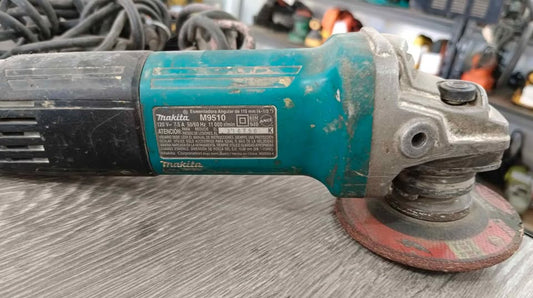 Mini esmeril Makita, usado