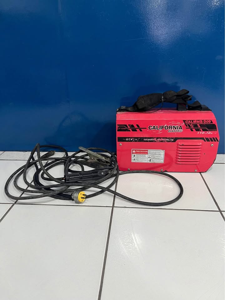 Soldadora California 110-220v