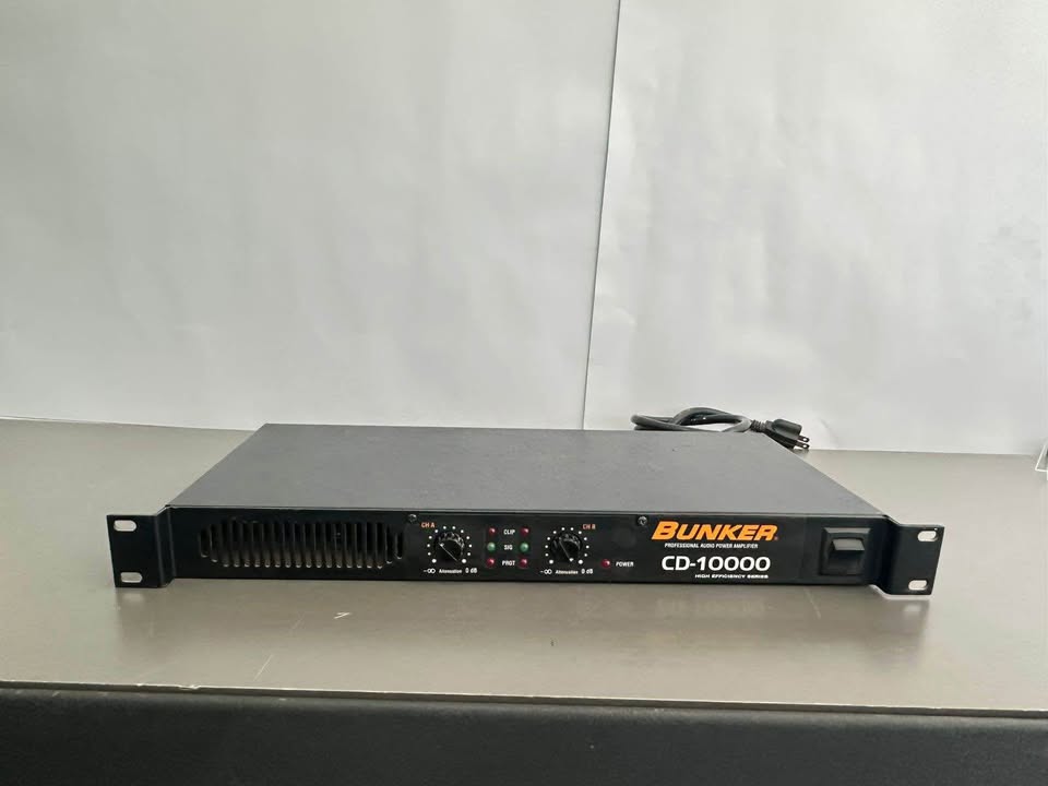 Amplificador de Audio Profesional Bunker