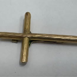 Dije Cruz de Oro 10K – Usado