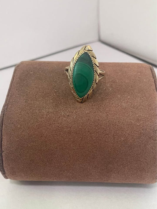 Anillo con piedra oro 14k/4.3gr