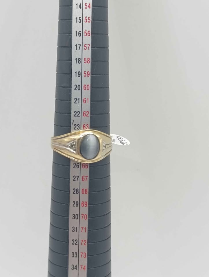 Anillo con sintético oro de 10k peso 3.4g #11