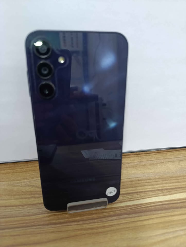 Celular Samsung a15 128 GB 4 ram liberado USADO
