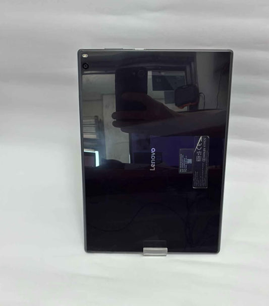 Tableta Lenovo TB-704L