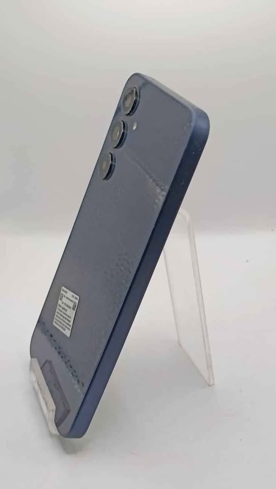 Celular Samsung Galaxy a35 5G 128 GB y 6 RAM liberado, usado
