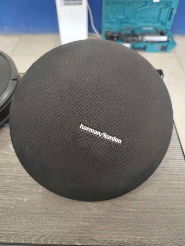 Bocina Harman Kardom