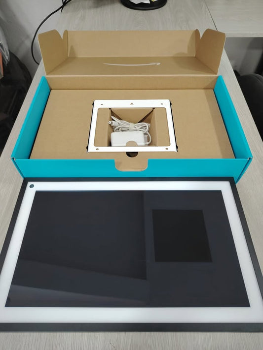 Pantalla inteligente con Alexa Amazon Echo Show 15