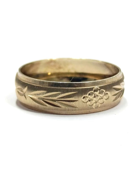 Argolla matrimonial de oro 10k pesa 1.8gr #8.5 usado