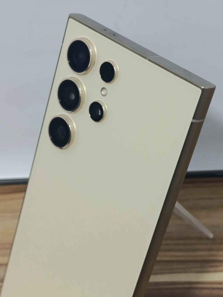 Celular s24 ultra 512 GB liberado en caja usado