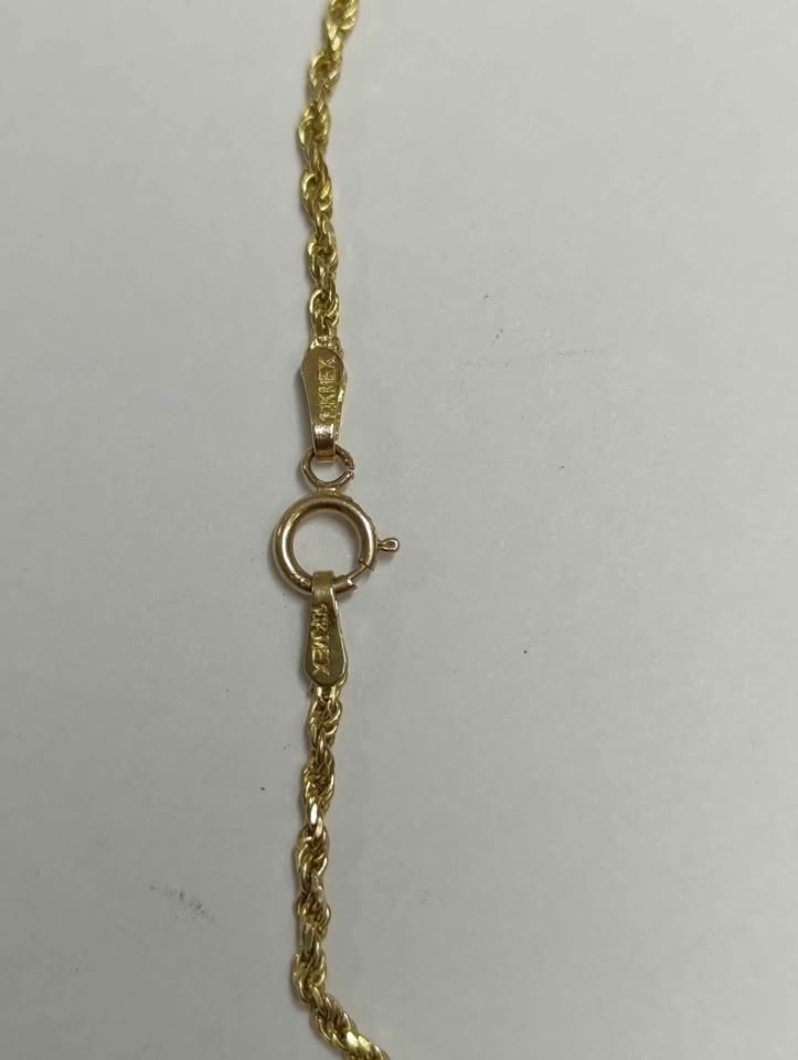 Oro Cadena tejido torzal y dije de cruz 10k peso 5.5gr usada