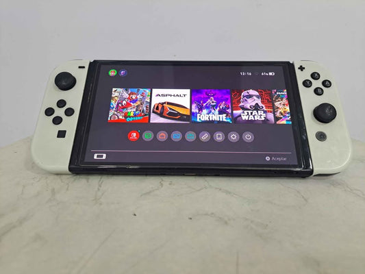 Nintendo Switch OLED 🎮✨