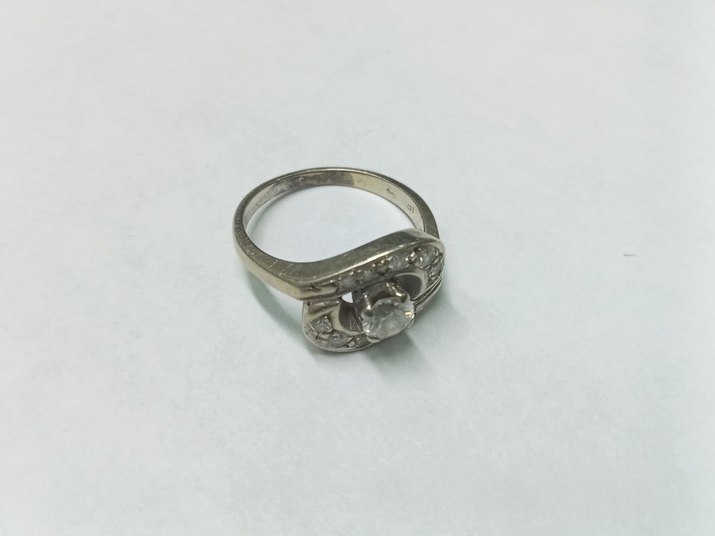 ✨ Anillo de Oro Blanco 14K con Diseño Yin Yang – Talla 6.5✨
