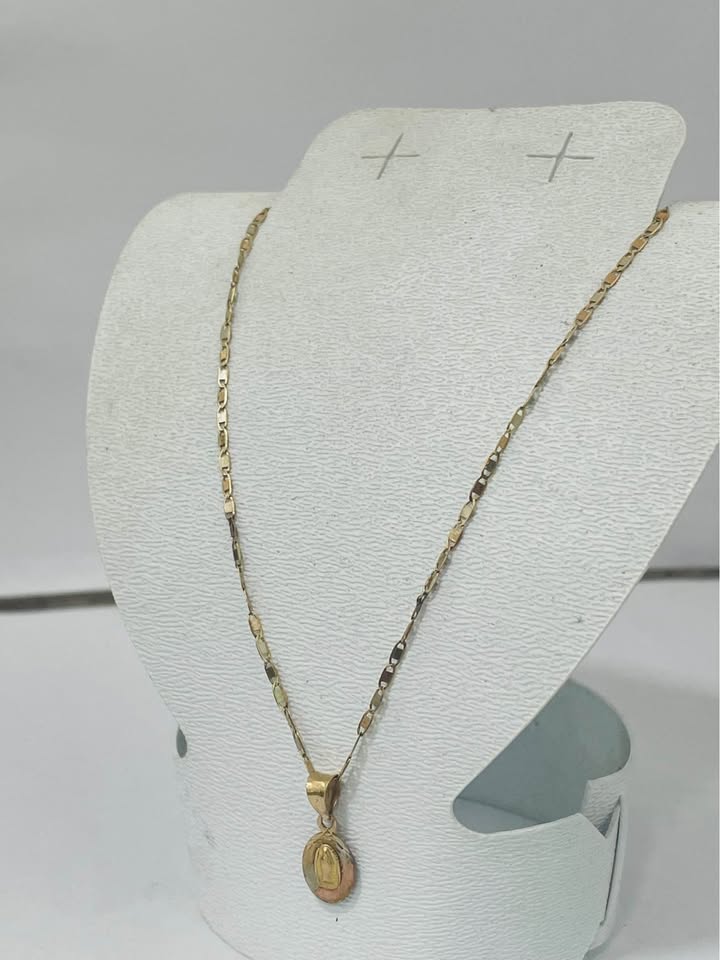 Cadena con Dije de Virgen 10k/1.8gr
