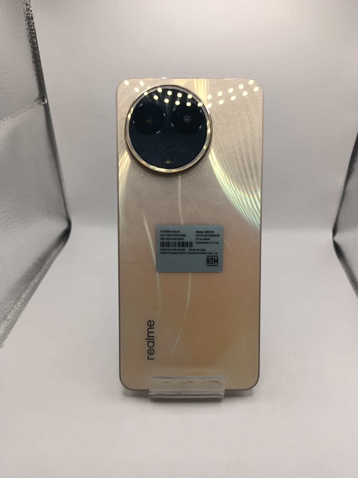 REALME 11 5g 256gb 8ram liberado, usado
