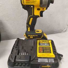 Atornillador Dewalt con pila y cargador