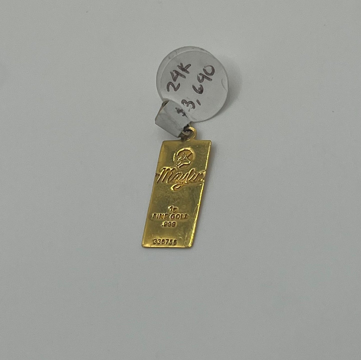 Dije de oro 18k pesa 1 gr 1.5 cm