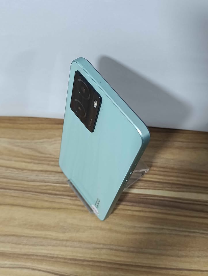 Celular Oppo A57 128 GB 4 Ram Libre USADO