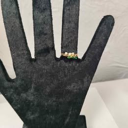 Anillo con sintéticos 14k p1.5gr