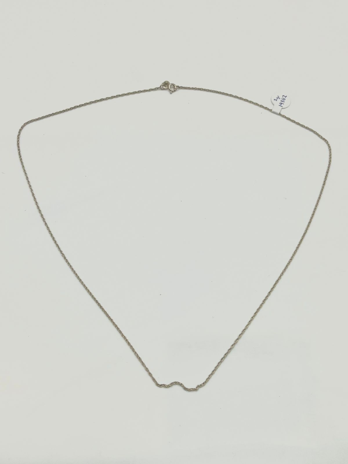 Cadena tejido torzal de plata .925 pesa 2gr 27cm