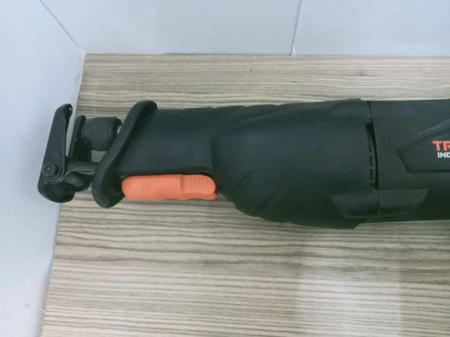 🔧 Sierra Sable TRUPER SISA-N2-usado