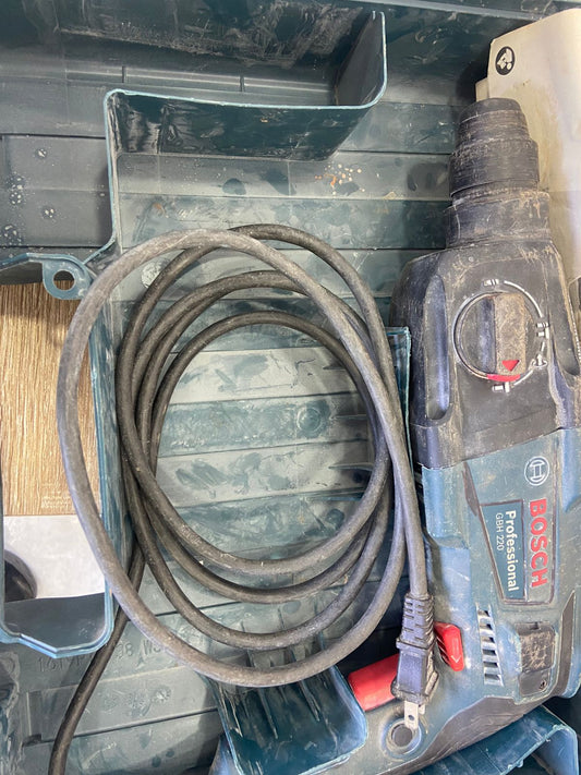 🔨 Rotomartillo BOSCH 3 Pasos con Estuche – Seminuevo 🔨